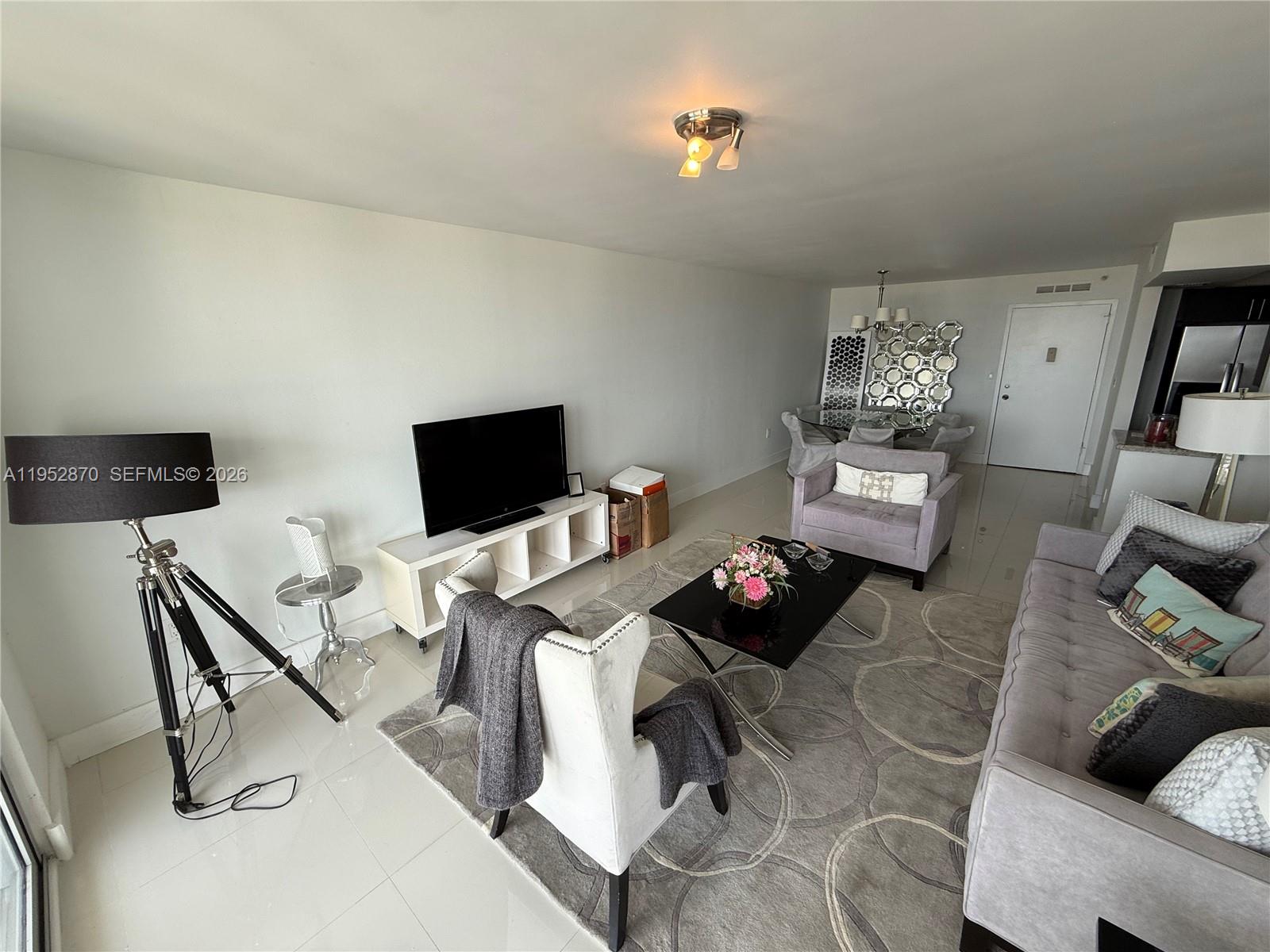 COMMODORE PLAZA CONDO - Residential