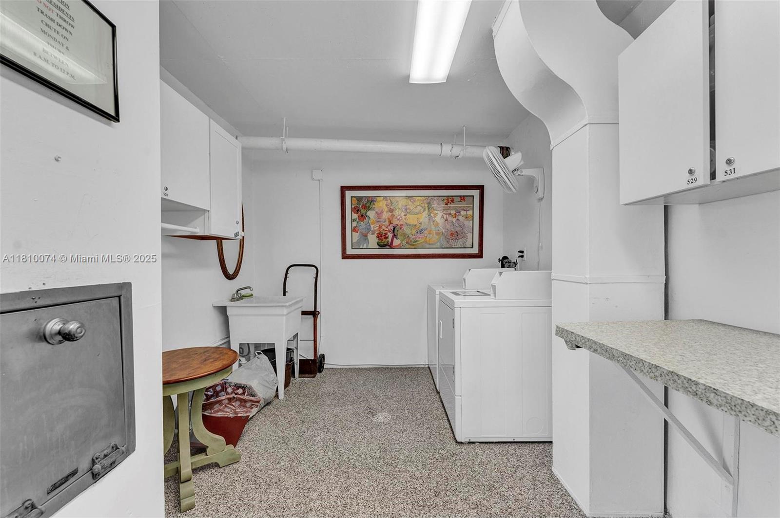TROPIC BAY CONDO - Residential