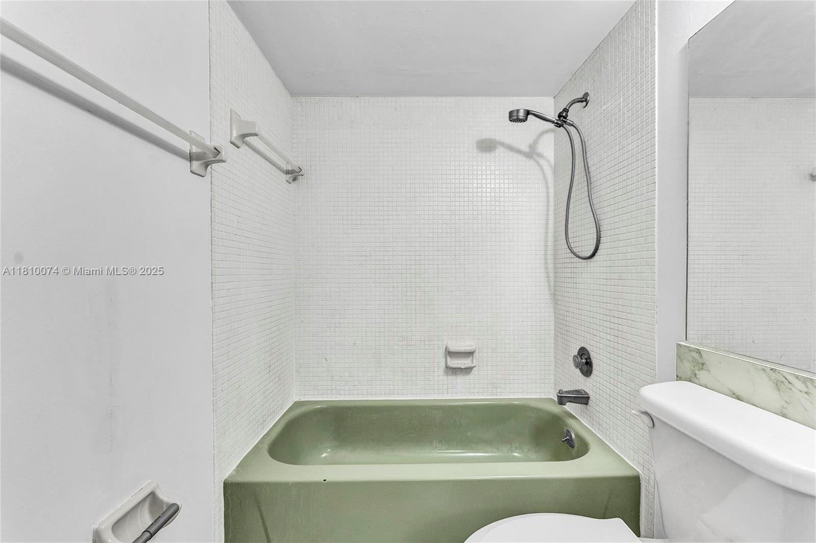 TROPIC BAY CONDO - Residential
