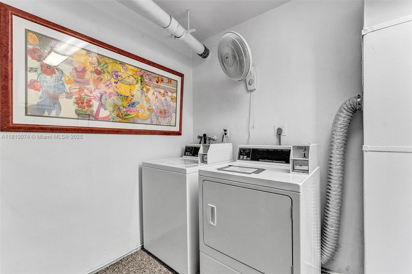 TROPIC BAY CONDO - Residential
