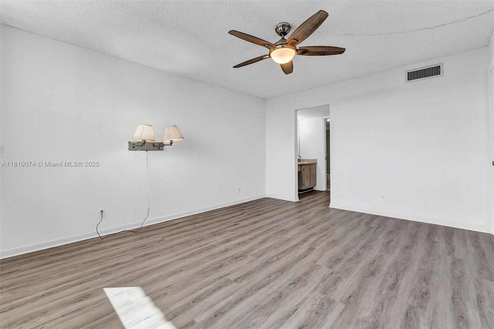 TROPIC BAY CONDO - Residential