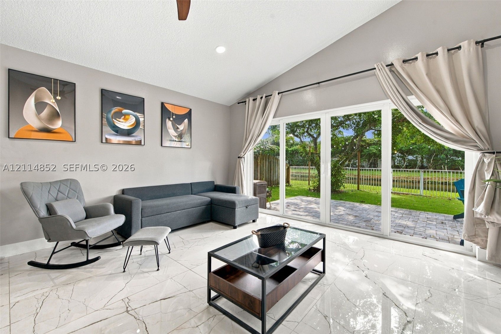 10780 NW 10th St