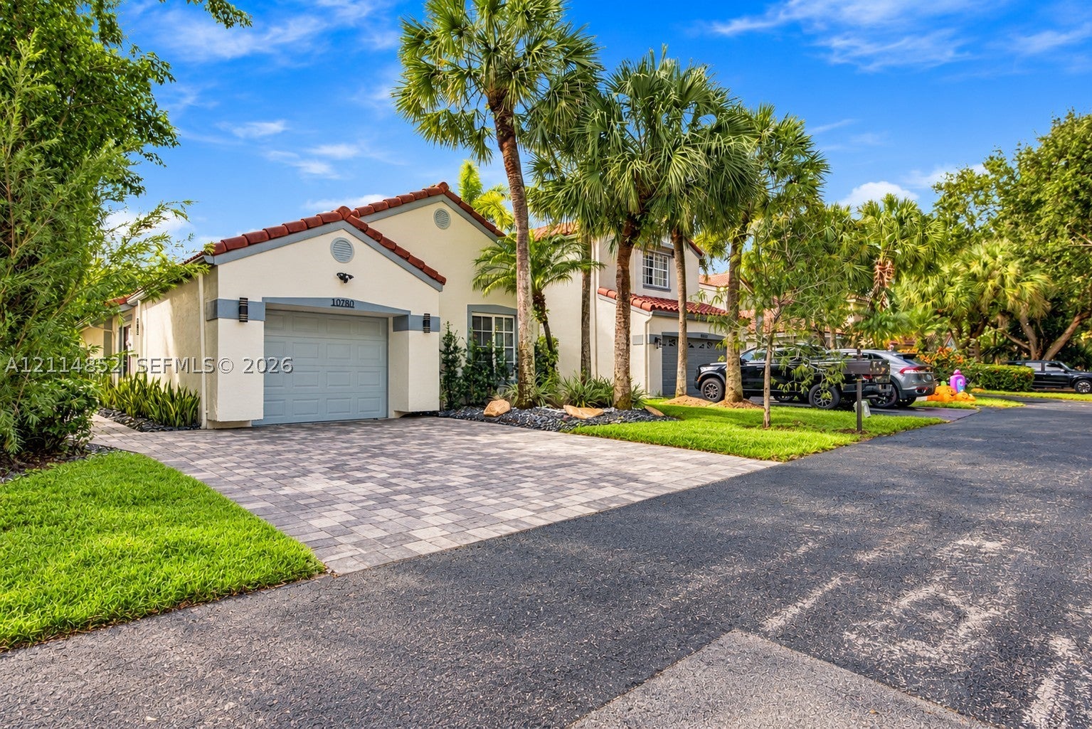 10780 NW 10th St