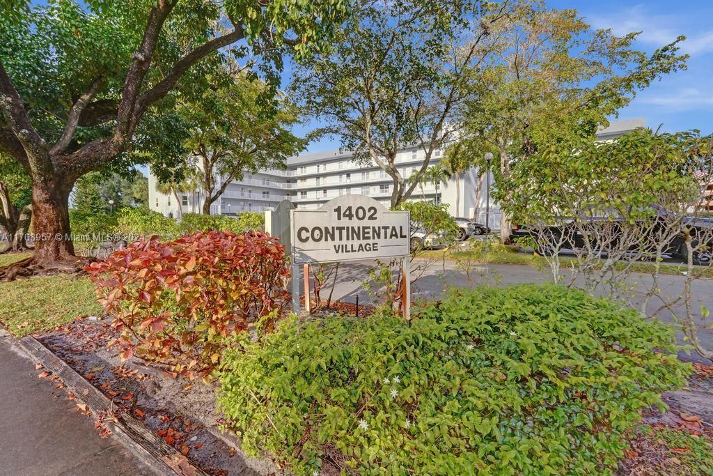 1402 Nw 80th Ave 501, Margate, Broward County, Florida - 2 Bedrooms  
2 Bathrooms - 