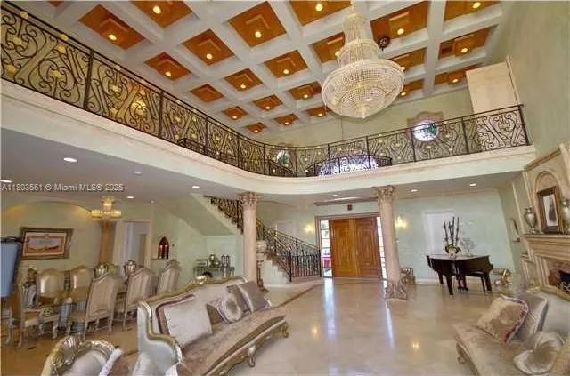 GOLDEN BEACH SEC F - Residential Lease