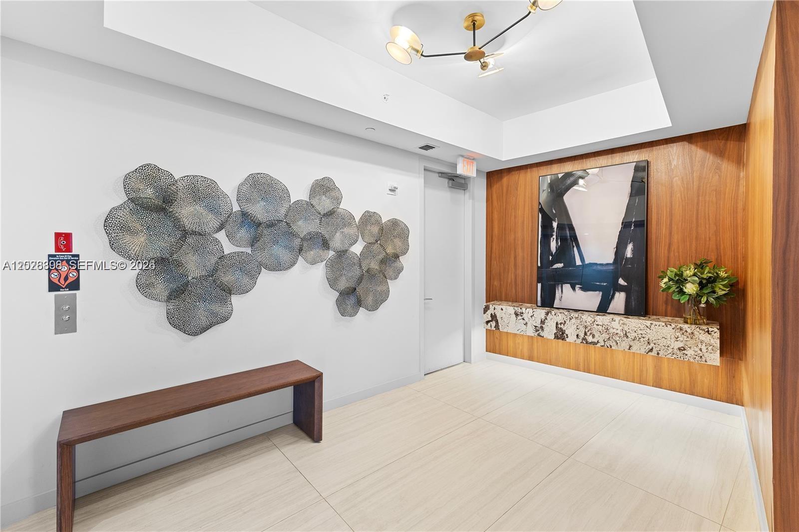 PARAMOUNT MIAMI WORLDCENT - Residential