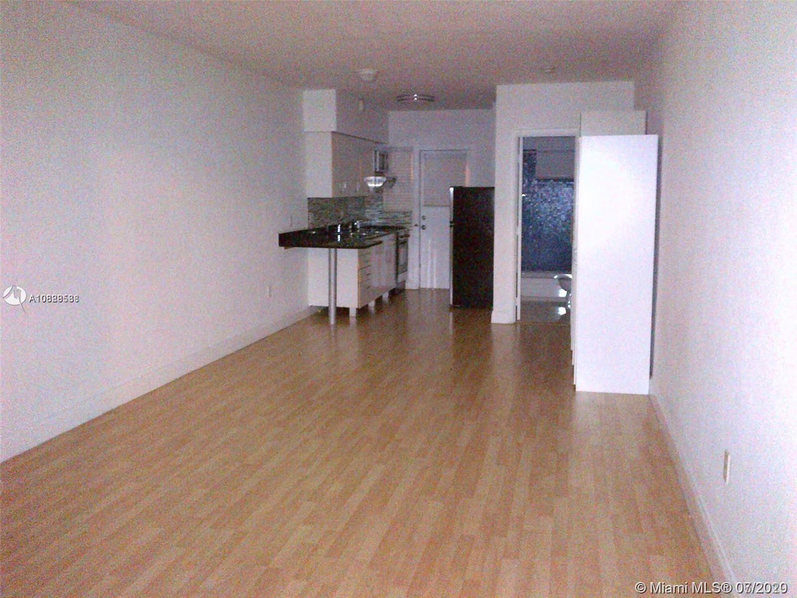 THE LOFTS AT HARDING COND - Residential Lease