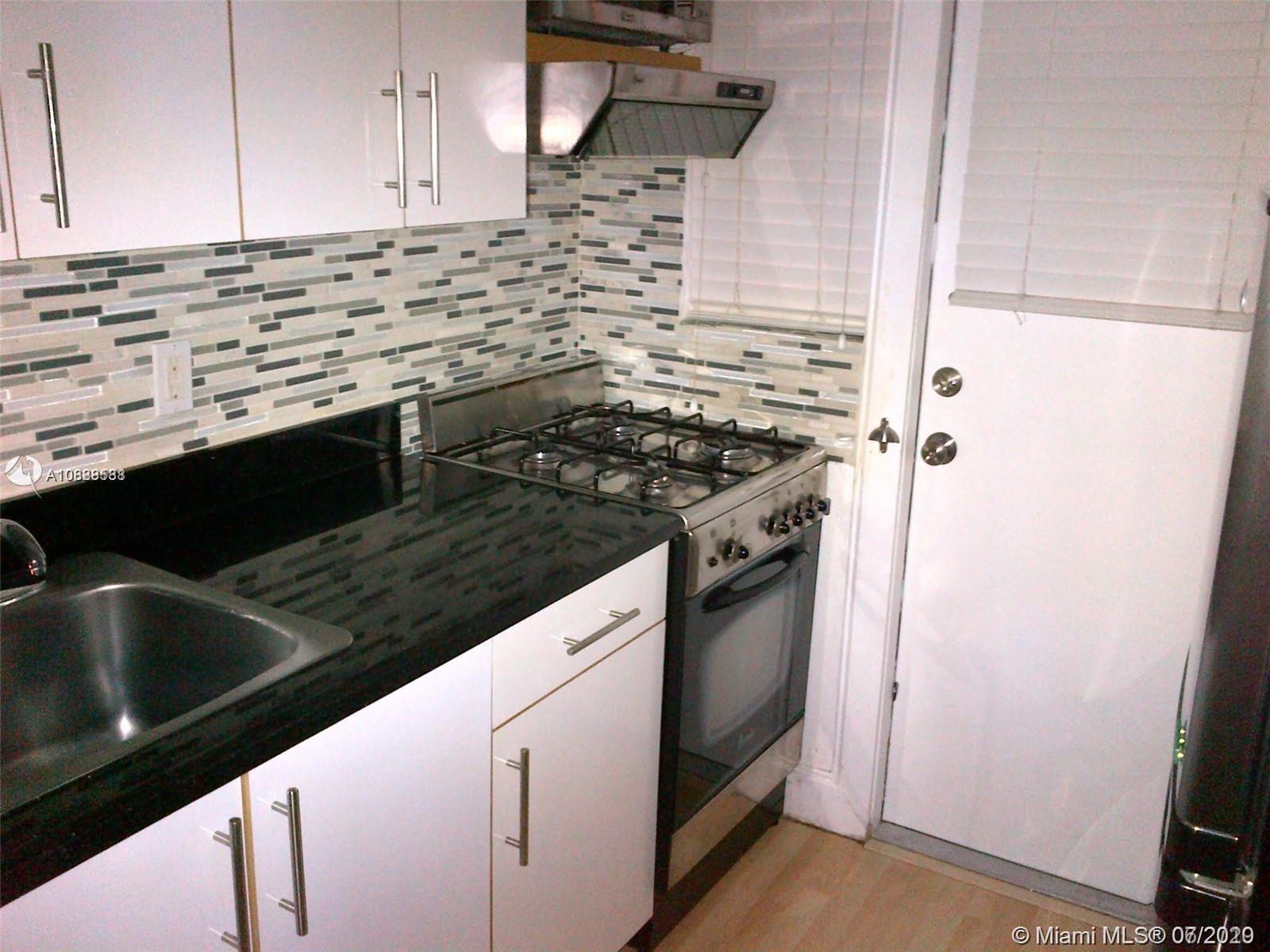 THE LOFTS AT HARDING COND - Residential Lease