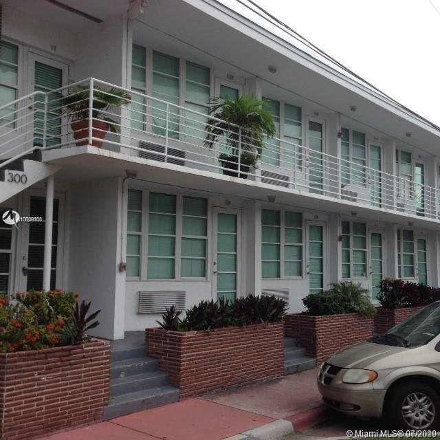 THE LOFTS AT HARDING COND - Residential Lease