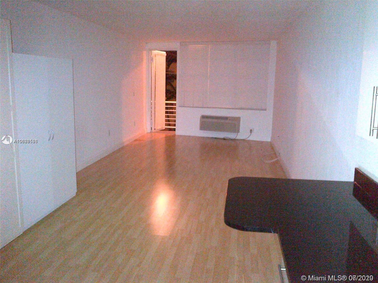 THE LOFTS AT HARDING COND - Residential Lease