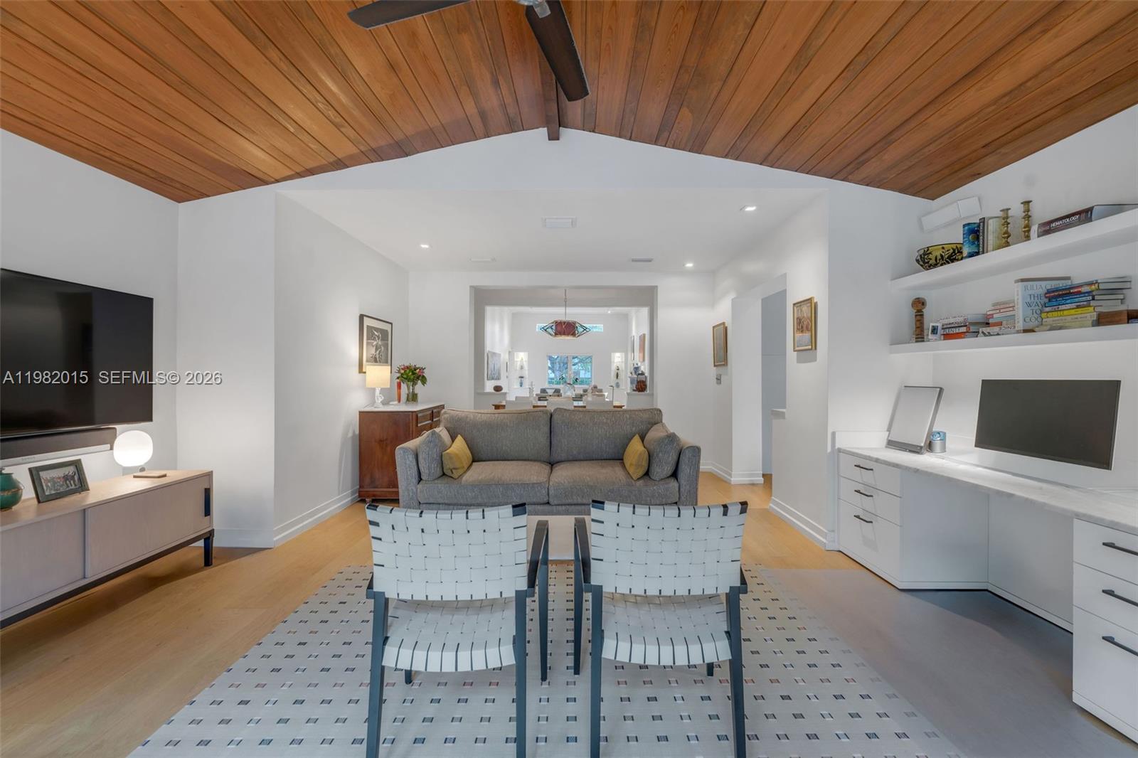 PALM VIEW SUB - Residential