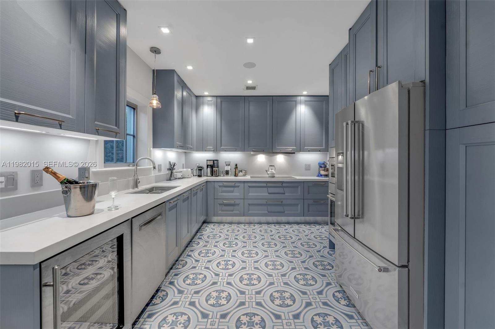 PALM VIEW SUB - Residential