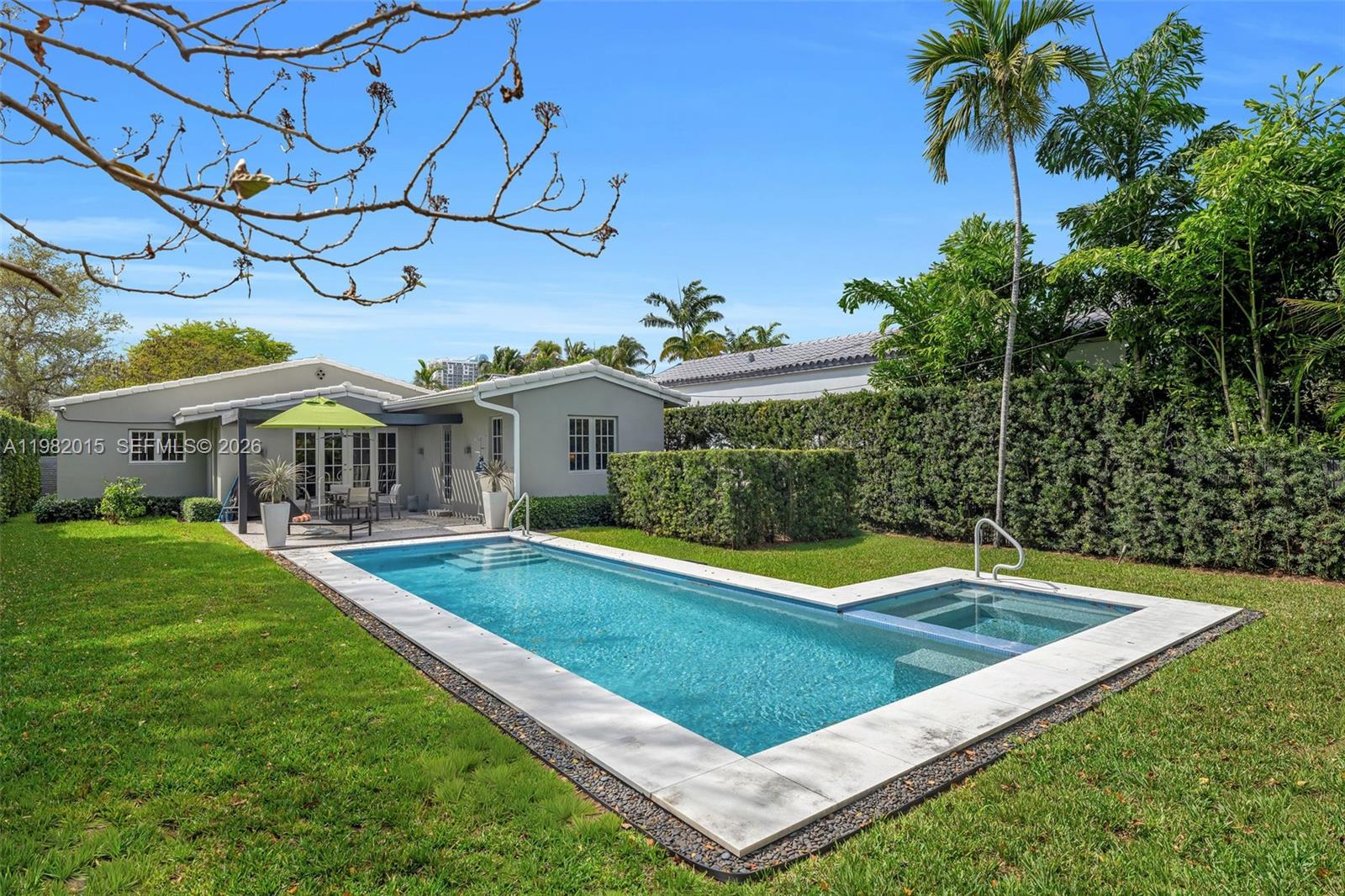 PALM VIEW SUB - Residential