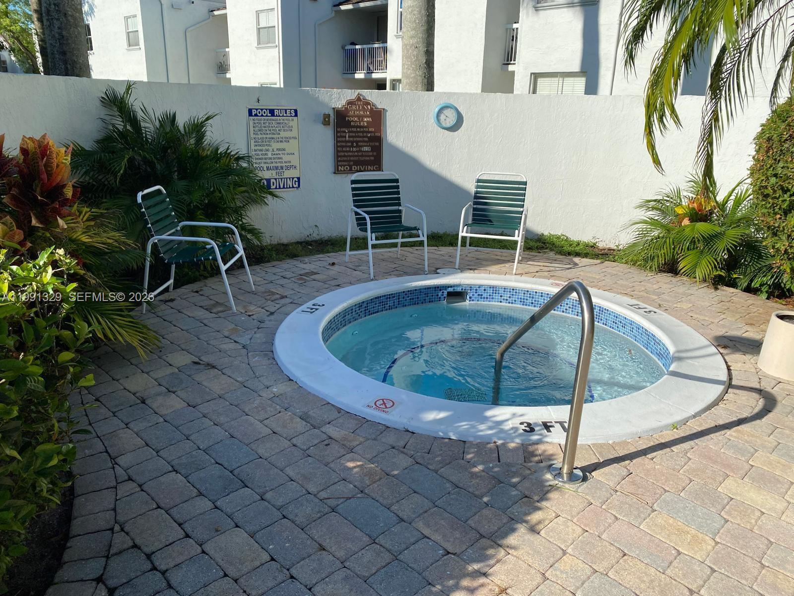 THE GREENS AT DORAL CONDO - Residential