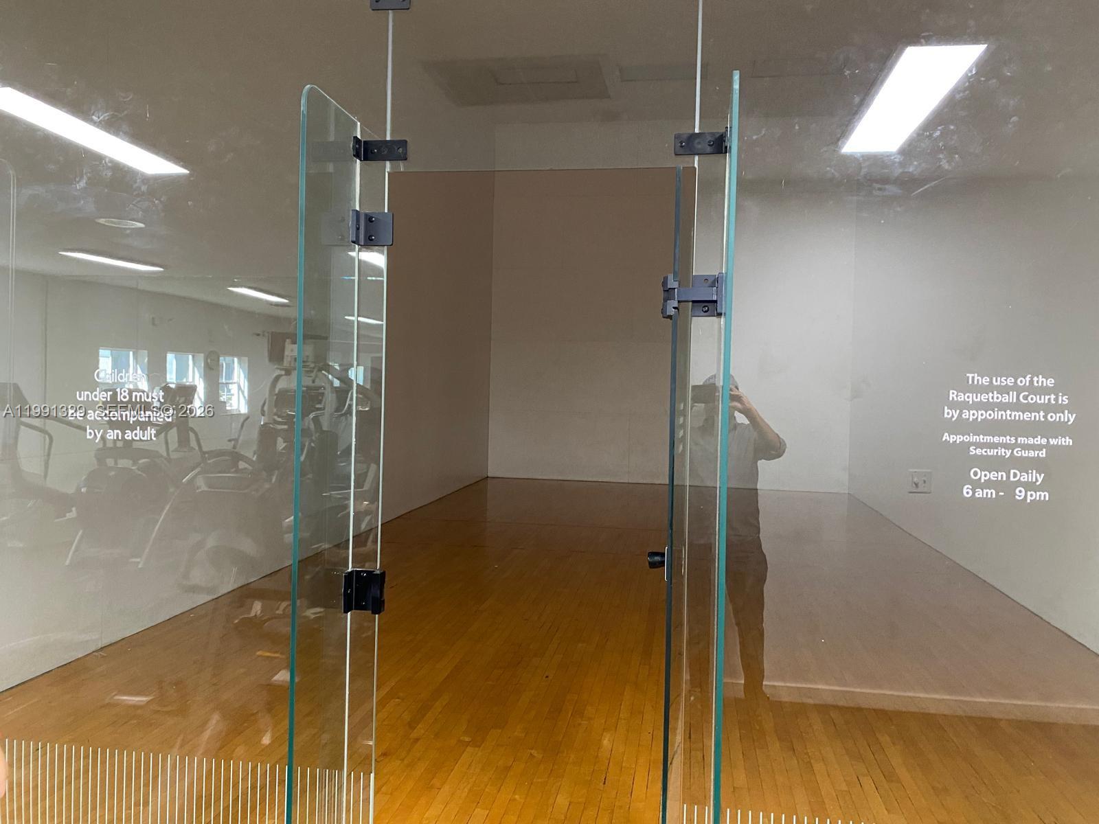 THE GREENS AT DORAL CONDO - Residential