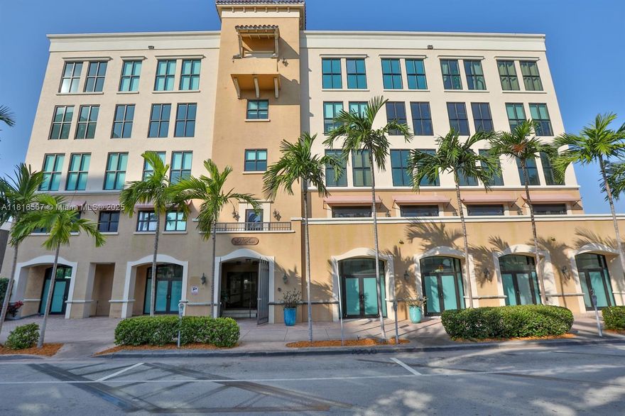 Prime 491 sq ft office suite in a boutique building in Coral Gables, Florida. This office includes 1 assigned parking space—a rare amenity in the area. Located in the heart of the city, steps from Miracle Mile’s upscale dining and shopping. Surrounded by major banks and restaurants. Easy access to public transit via the Coral Gables Trolley and Metrorail. Ideal for professionals seeking a wonderful, central, and professional location. We cannot accommodate medical use. Please call or text for the walkthrough video.