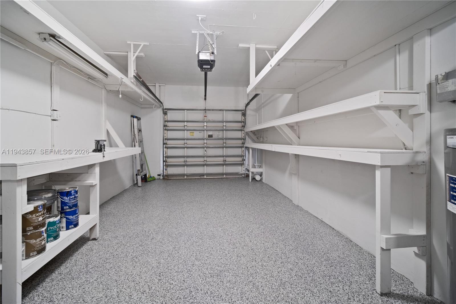 COCONUT GROVE SEC 1-CORAL - Residential Lease