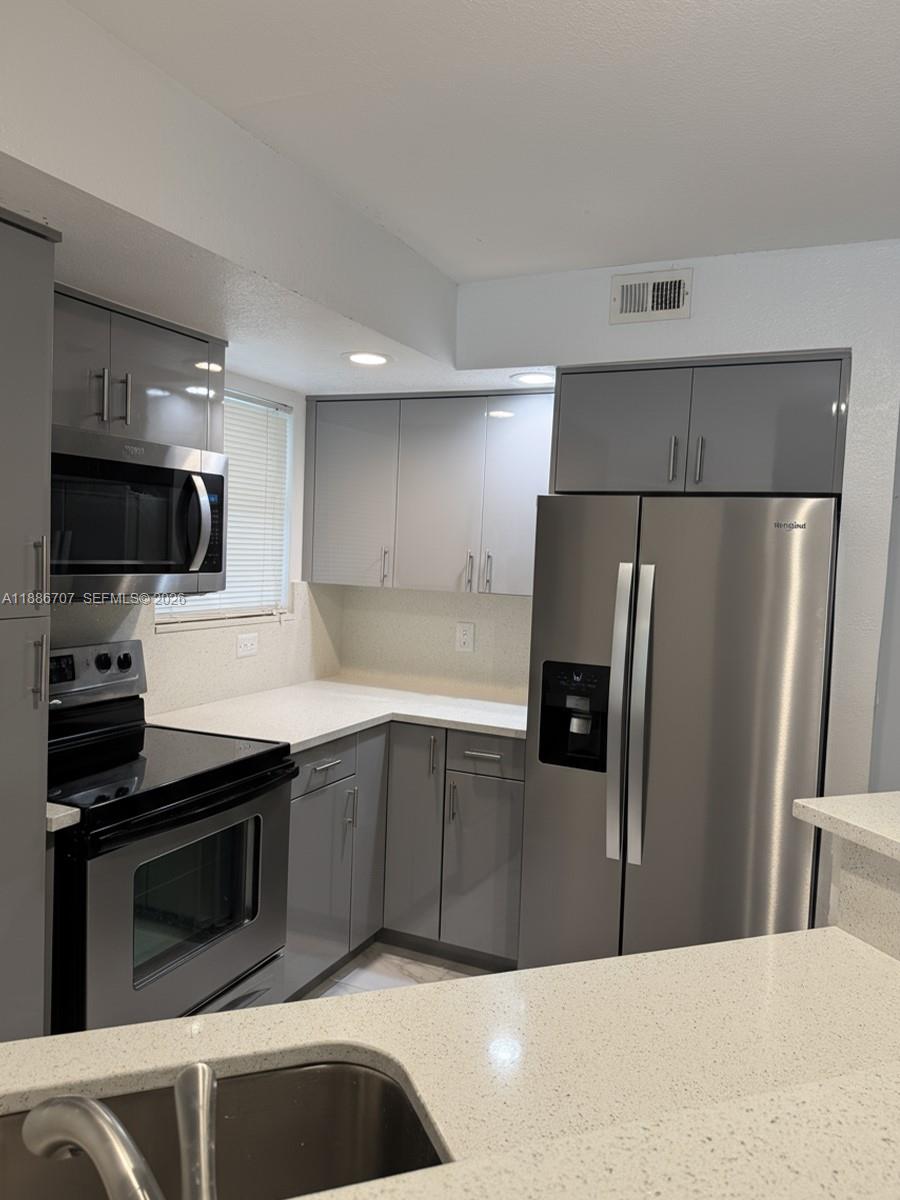 ISLES AT LAGO MAR CONDO - Residential