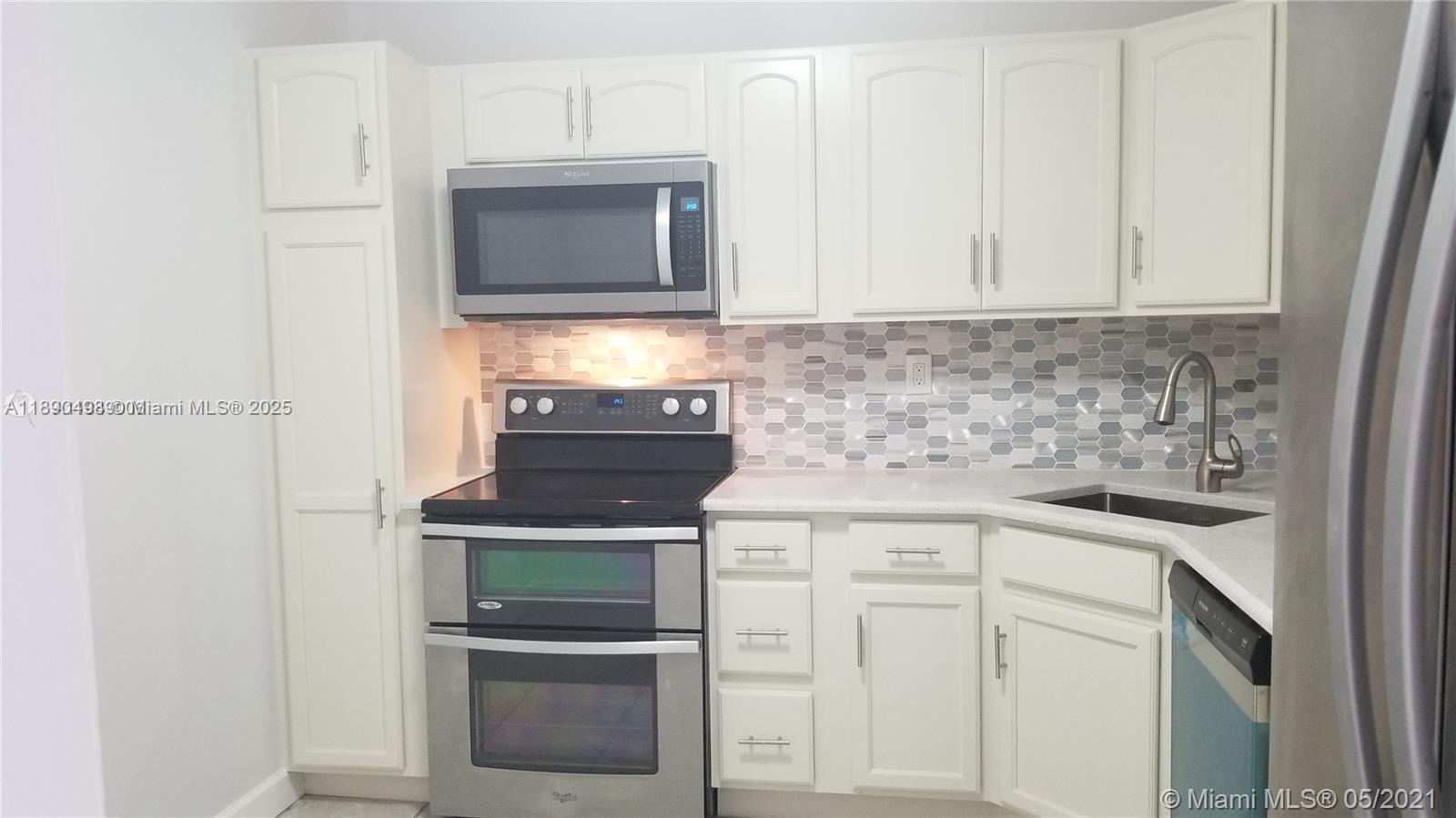 COMMODORE PLAZA CONDO - Residential Lease