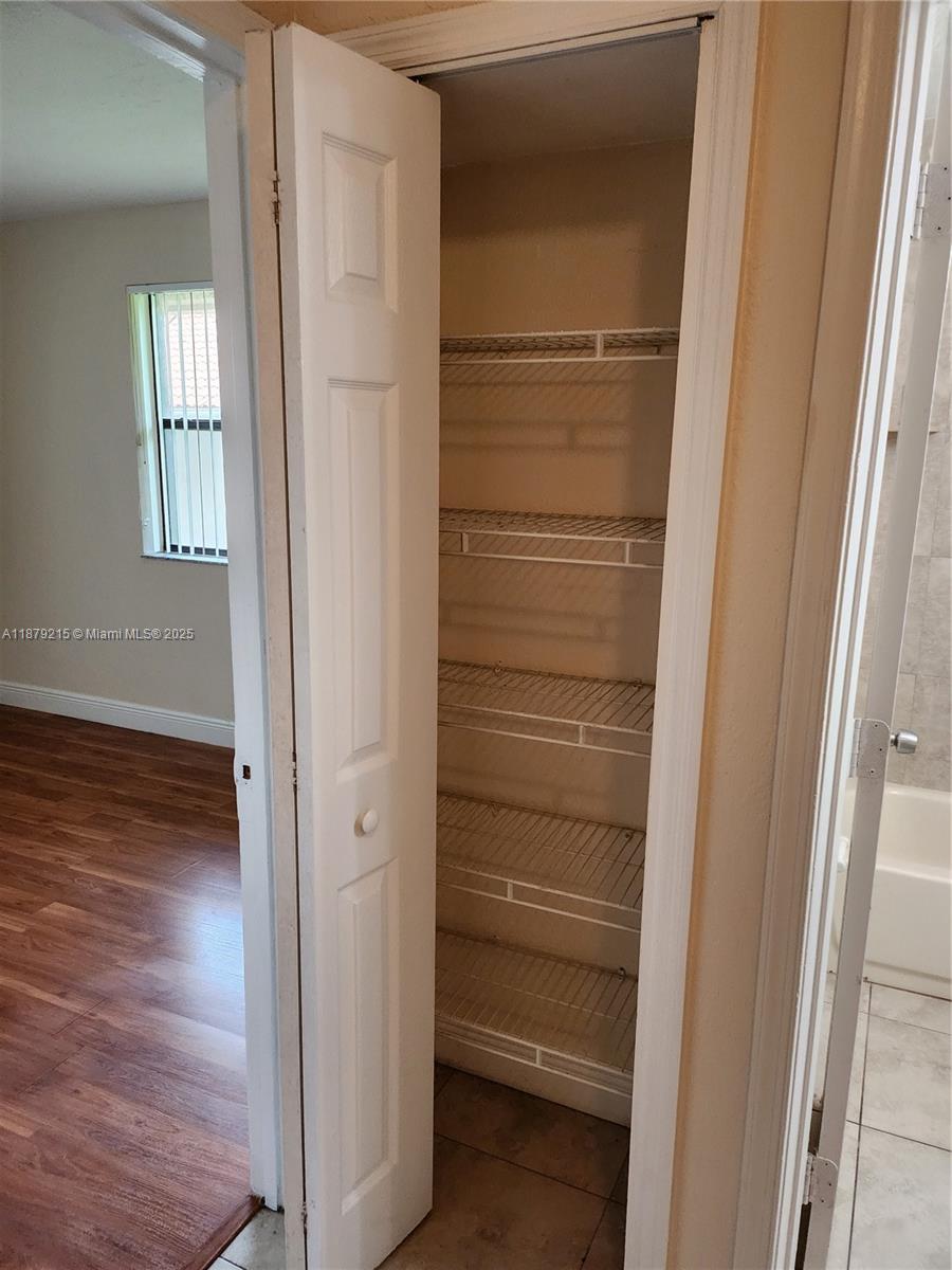 GLENWOOD SUBDIVISION - Residential Lease