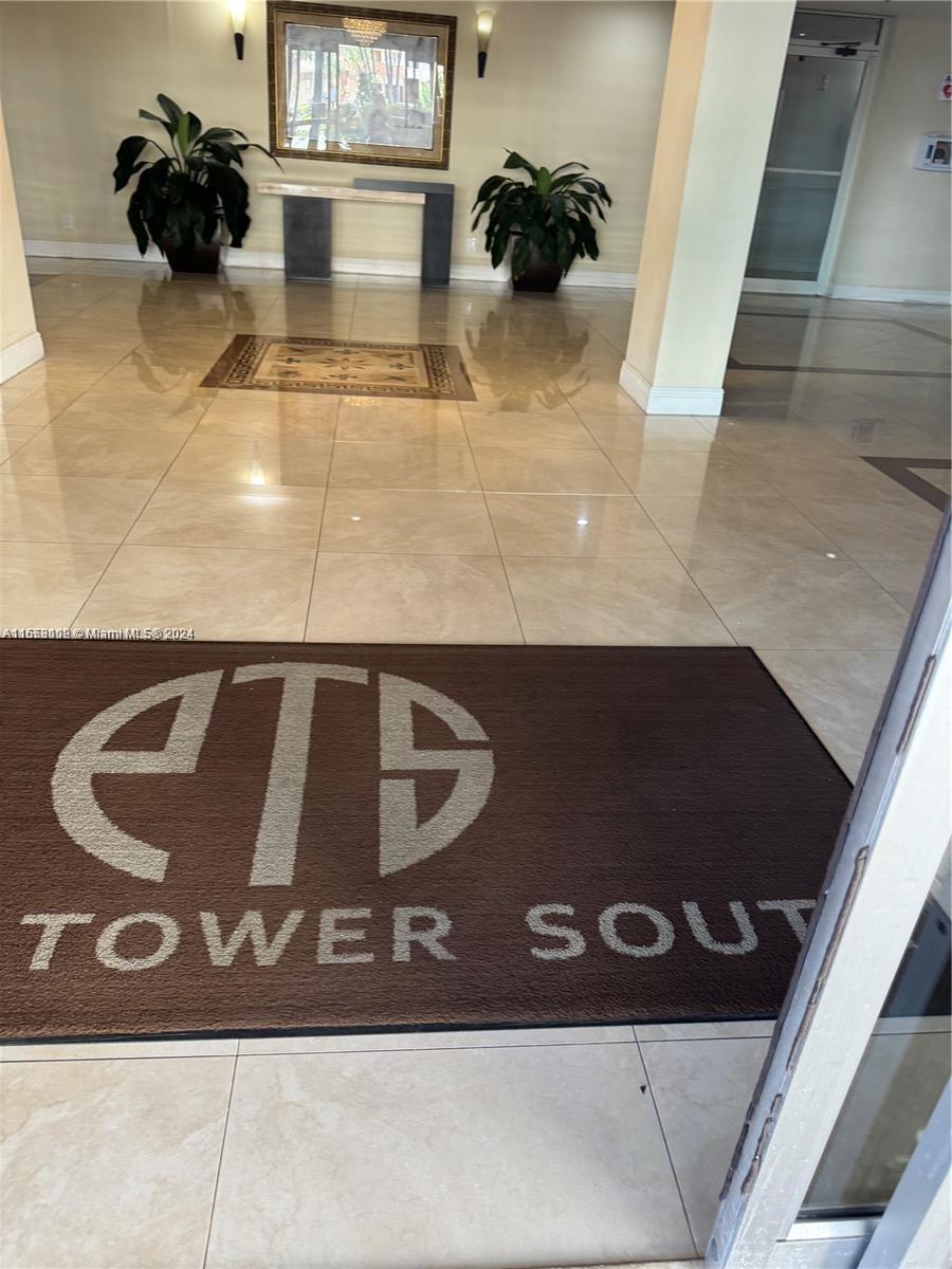 PLAZA TOWERS SOUTH CONDO - Residential Lease