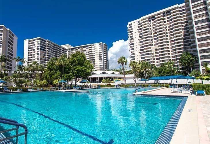 PLAZA TOWERS SOUTH CONDO - Residential Lease