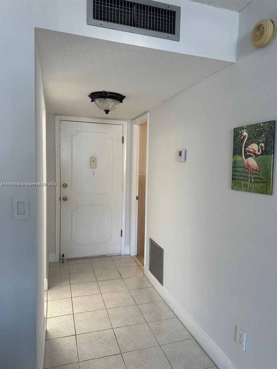 PLAZA TOWERS SOUTH CONDO - Residential Lease