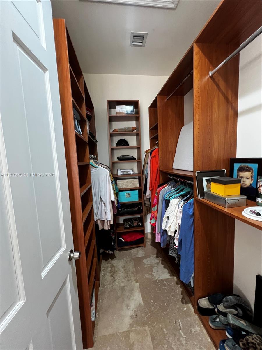 NEW SHENANDOAH - Residential