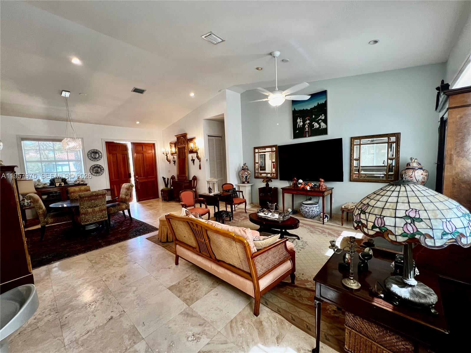 NEW SHENANDOAH - Residential