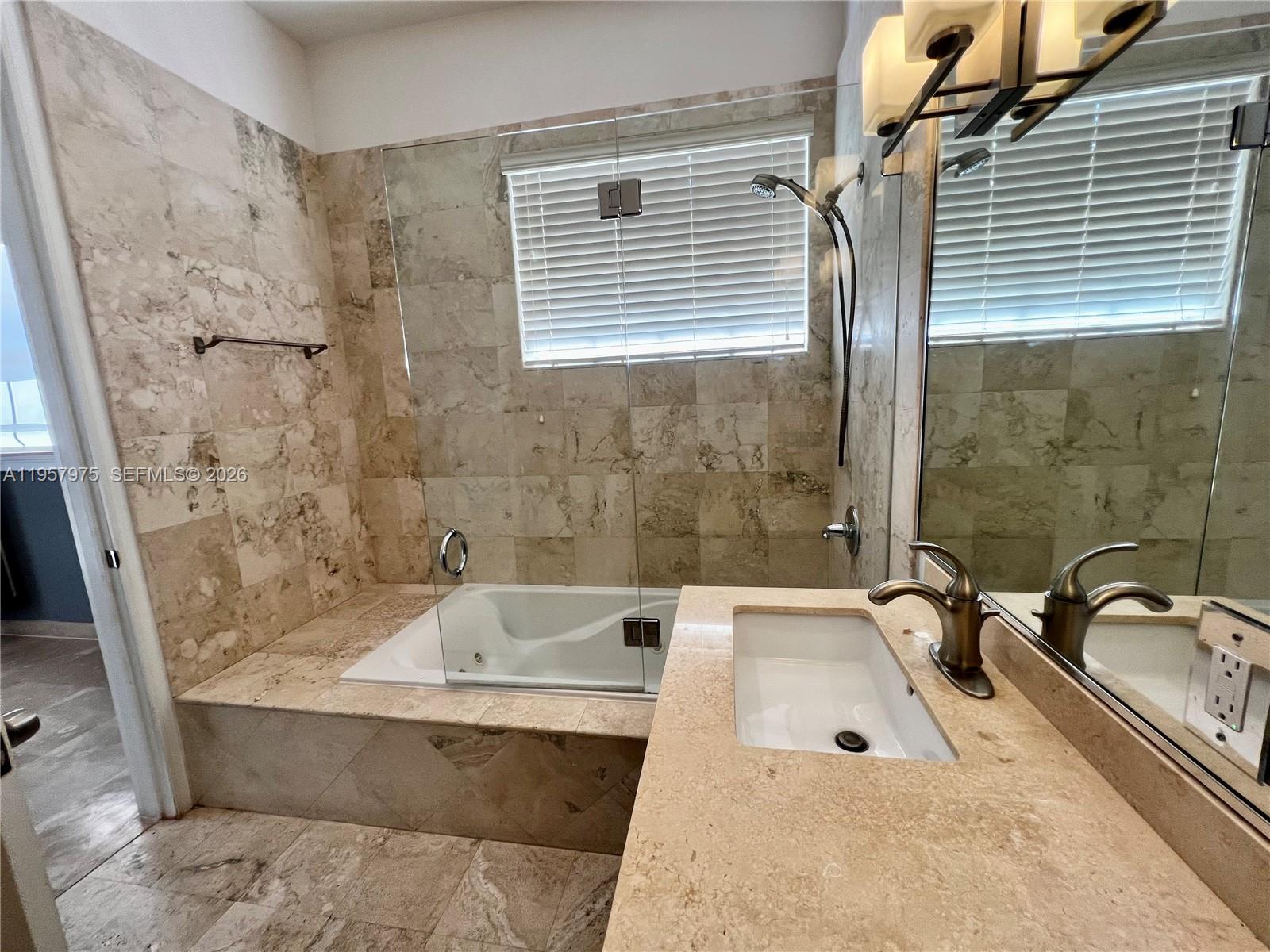 NEW SHENANDOAH - Residential