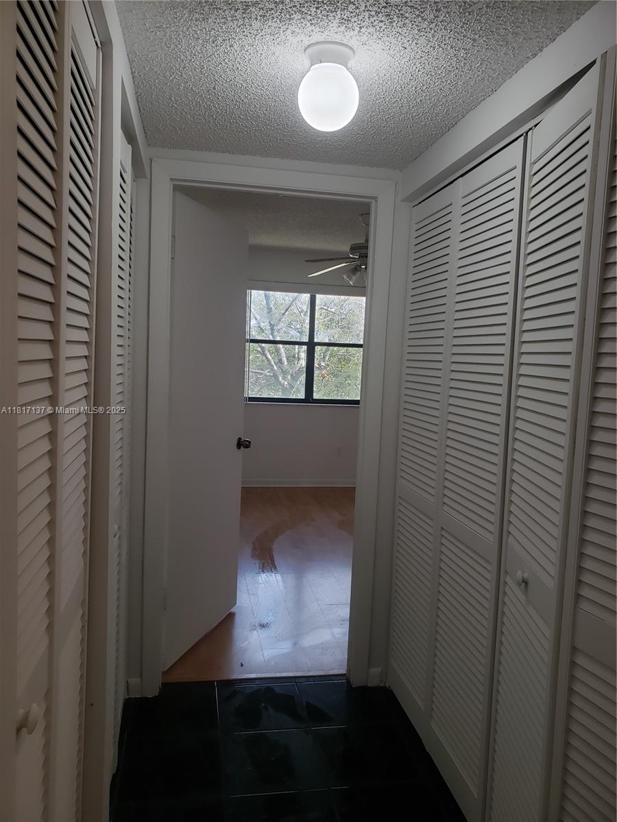 SUMMERTREE VILG CALIF CL - Residential