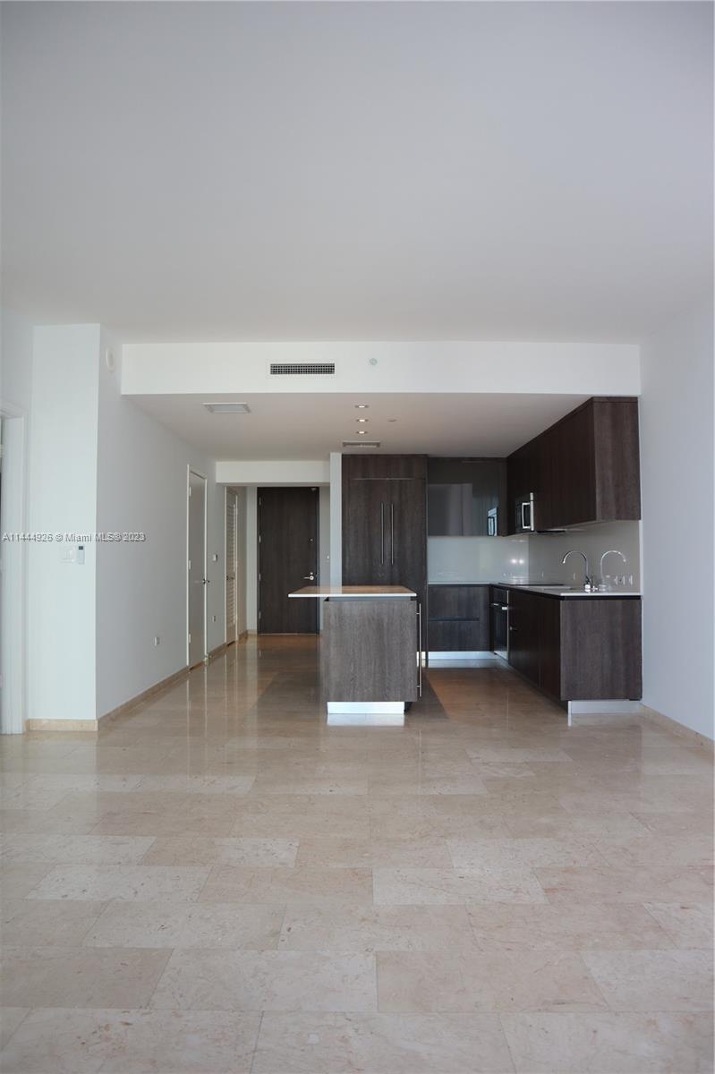 REACH AT BRICKELL CITY - Residential Lease