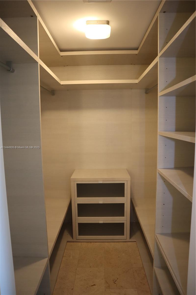 REACH AT BRICKELL CITY - Residential Lease