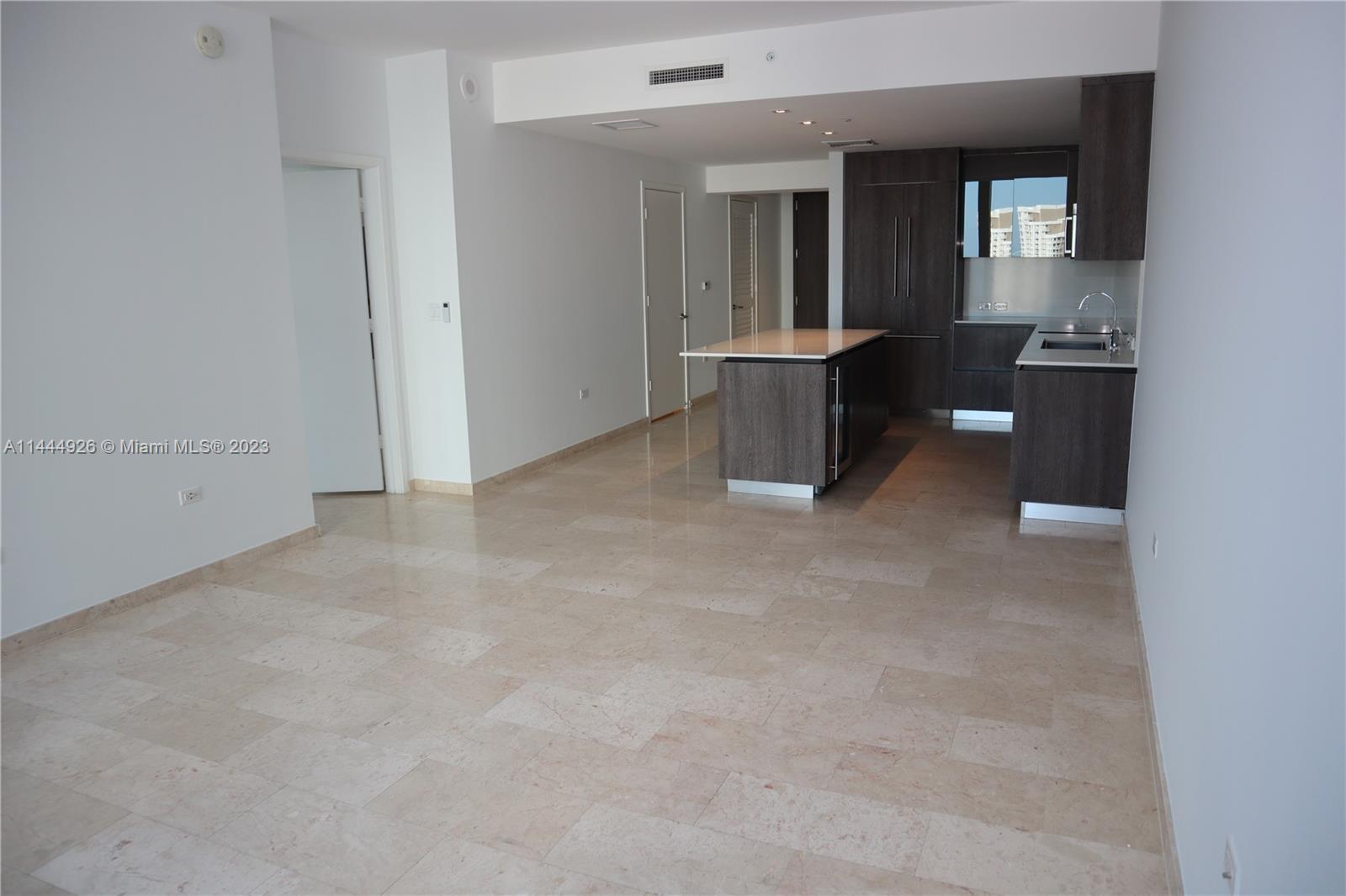 REACH AT BRICKELL CITY - Residential Lease