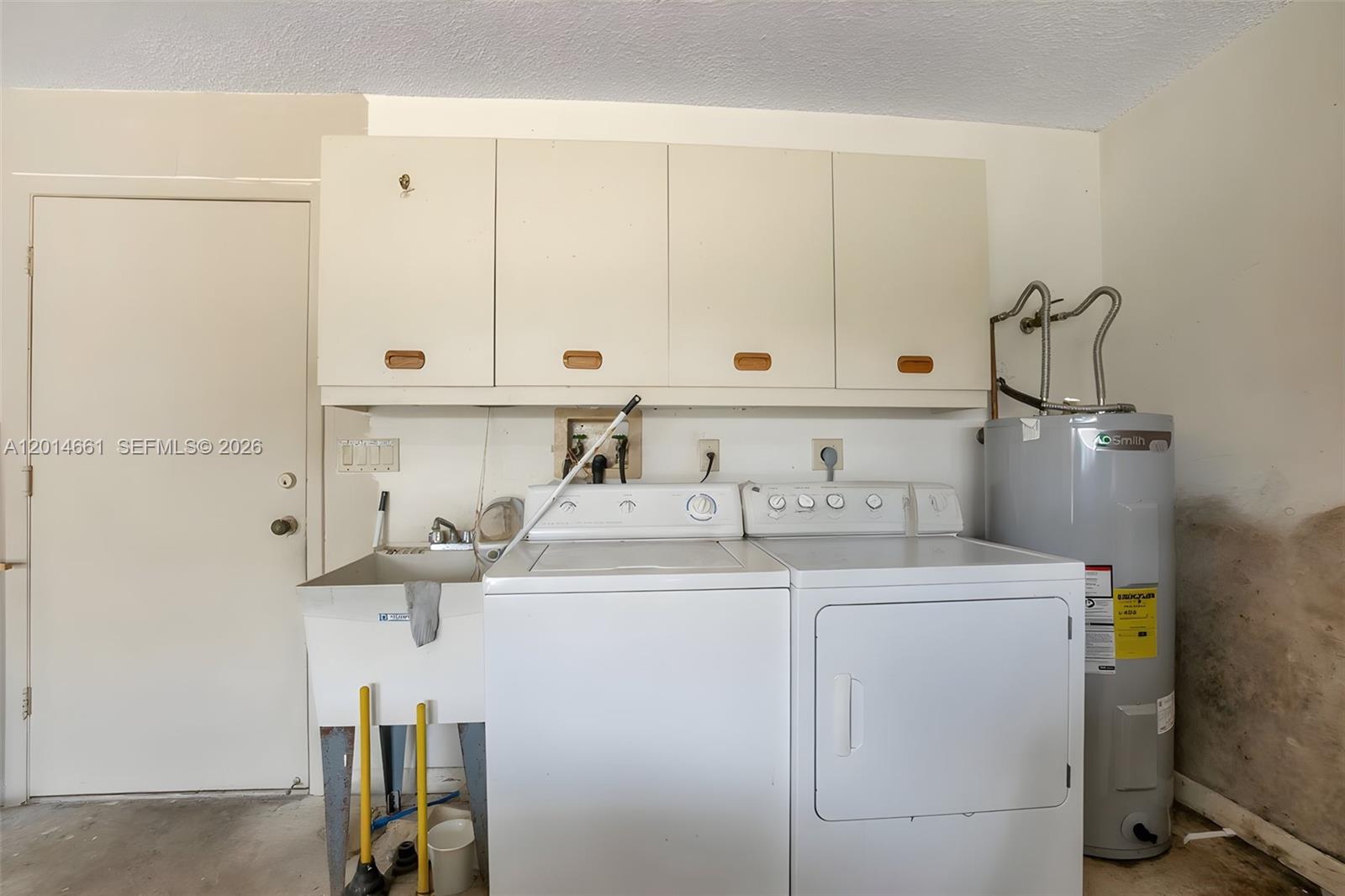 BANYAN CLUB - Residential