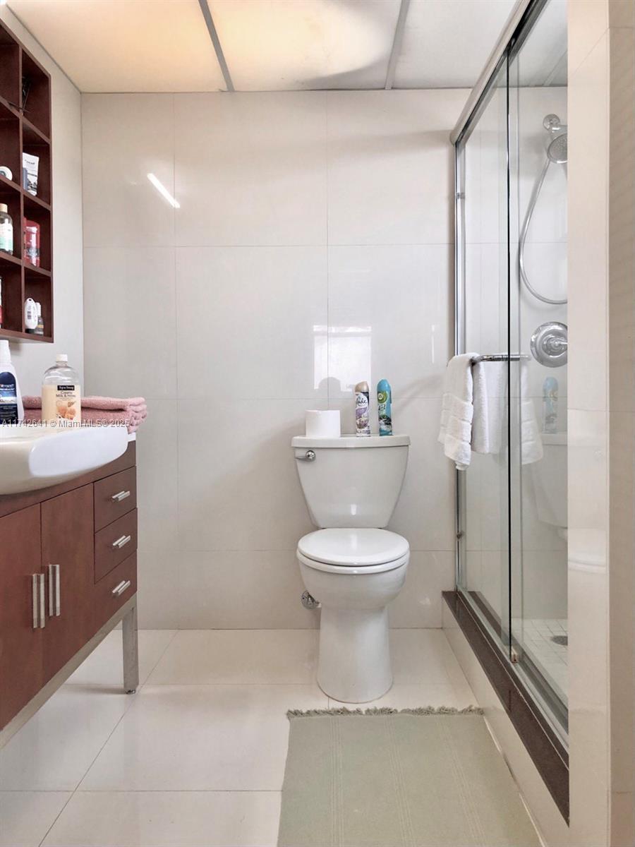 GOLDEN HORN SOUTH CONDO - Residential