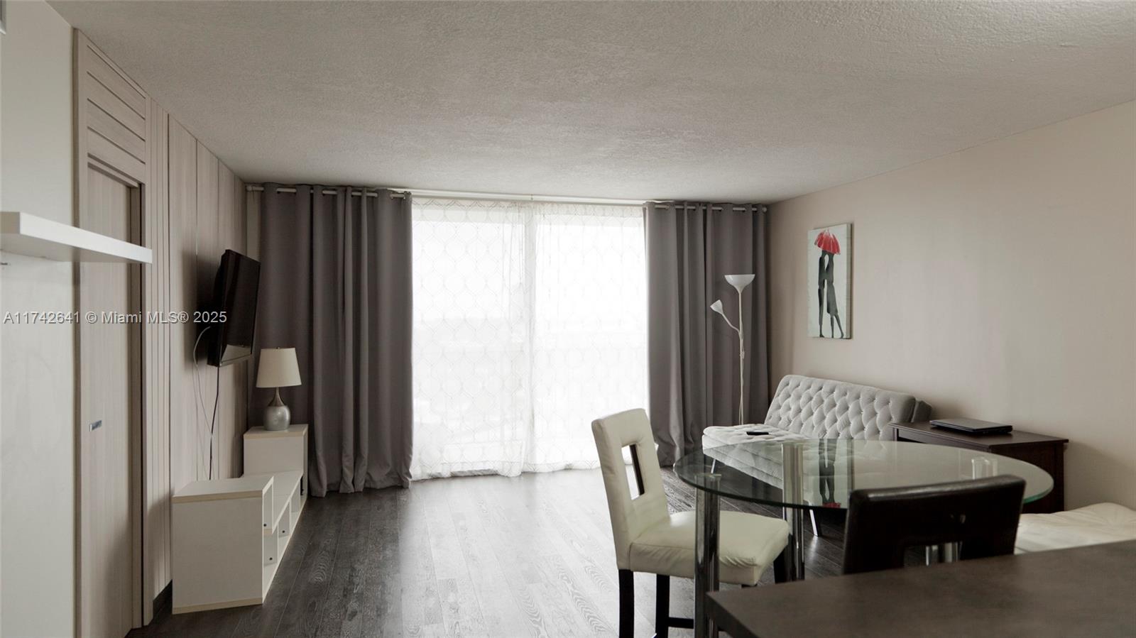 GOLDEN HORN SOUTH CONDO - Residential