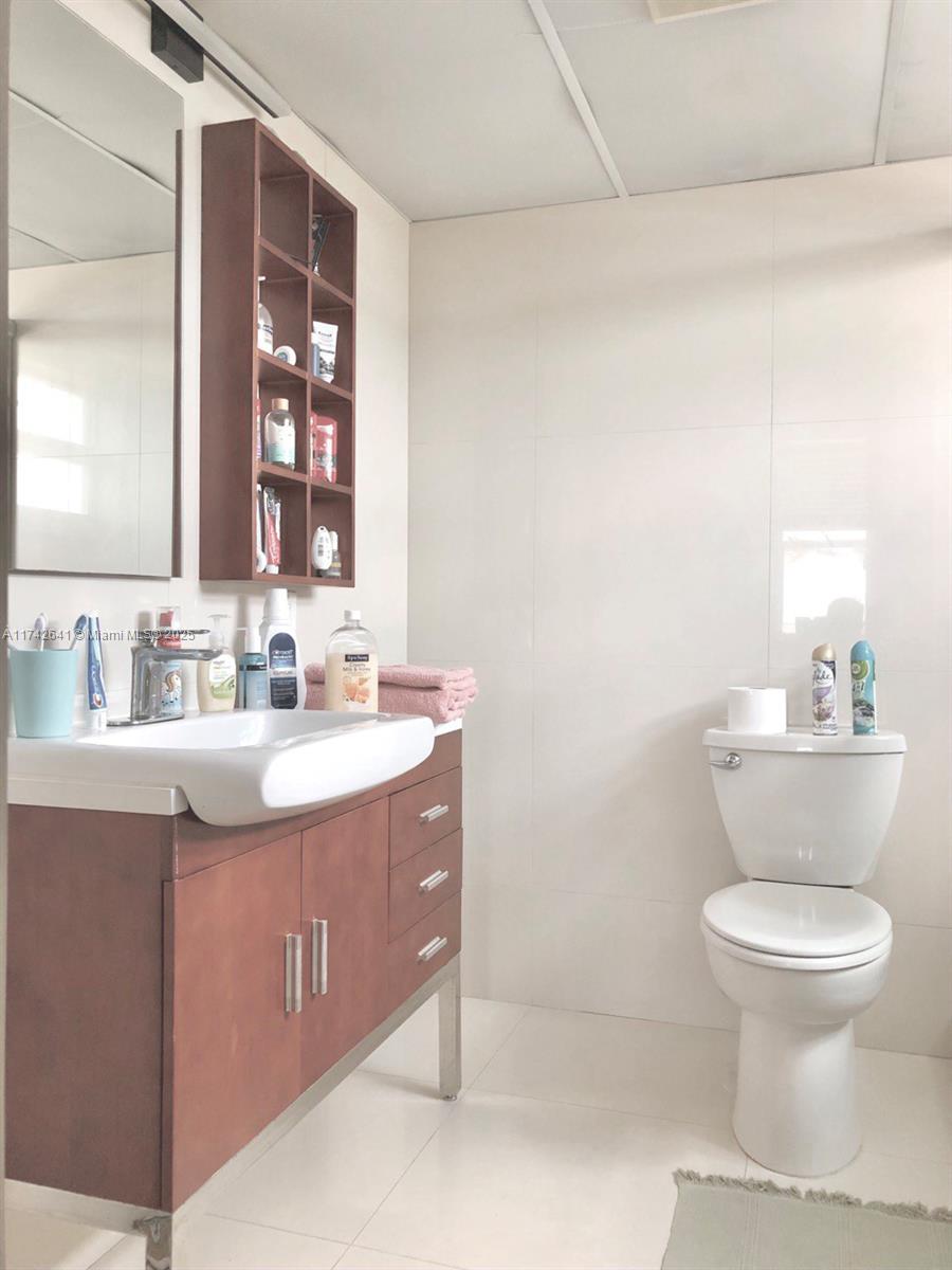 GOLDEN HORN SOUTH CONDO - Residential