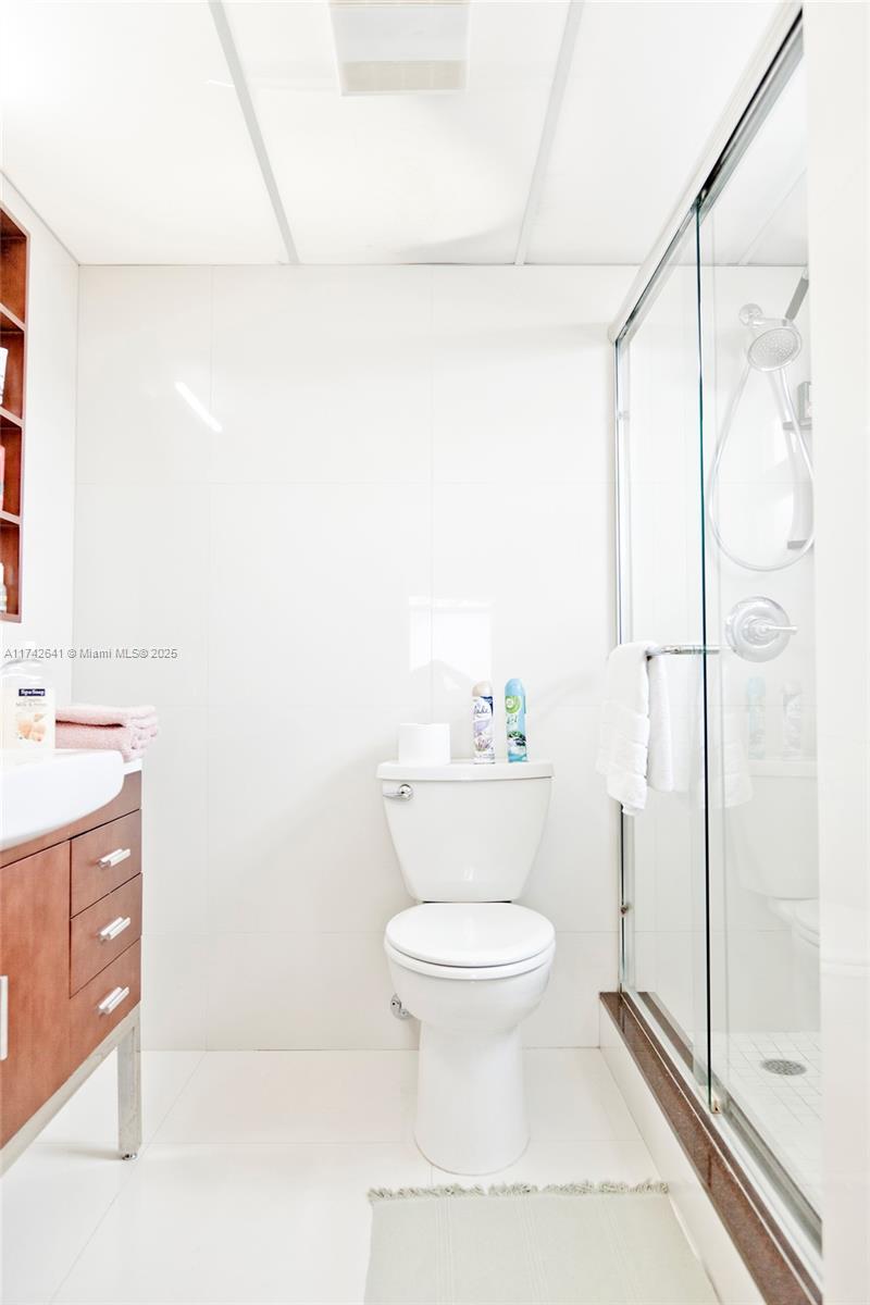 GOLDEN HORN SOUTH CONDO - Residential