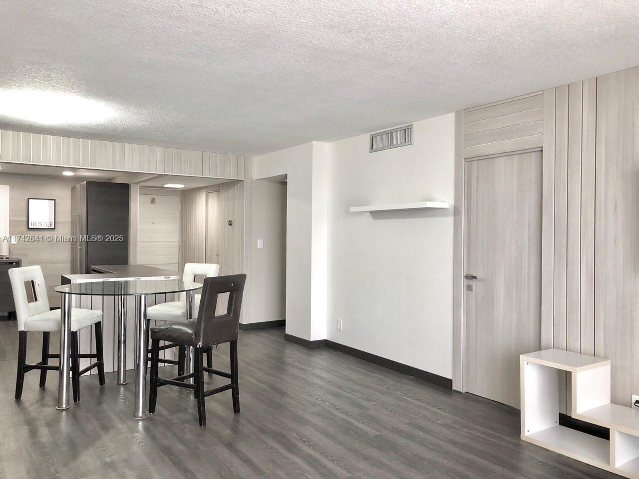 GOLDEN HORN SOUTH CONDO - Residential