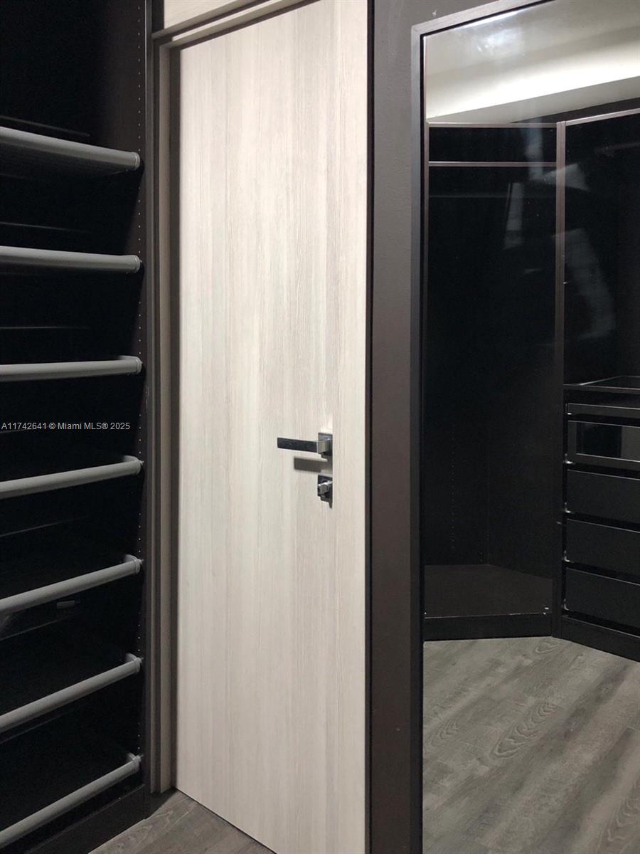 GOLDEN HORN SOUTH CONDO - Residential