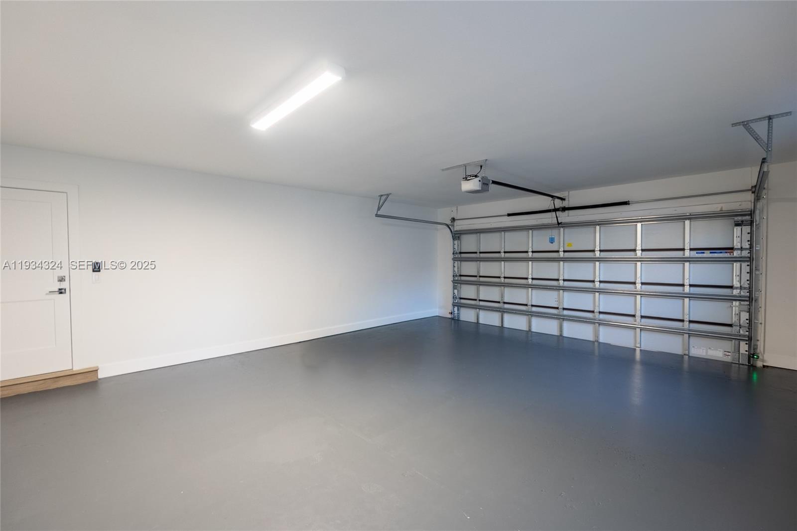 MIAMI LAKES SEC 4 - Residential