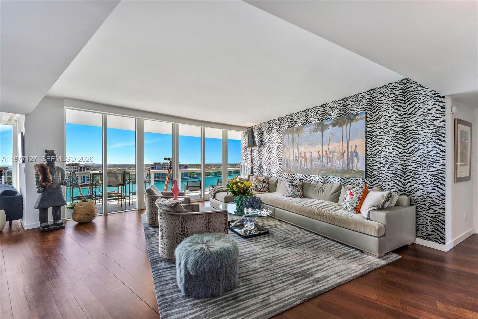 1000 S Pointe Dr 1503