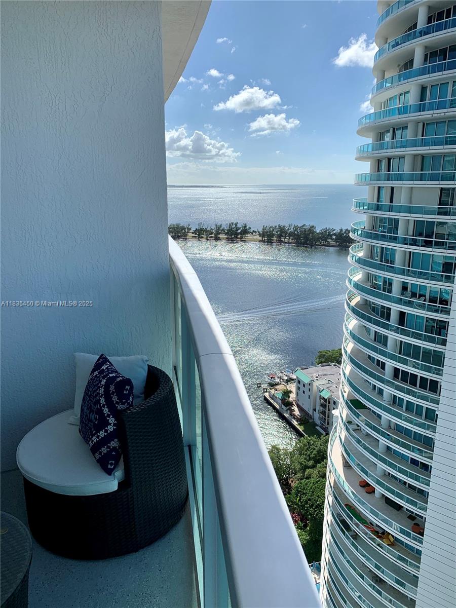 2101 Brickell Ave 2911