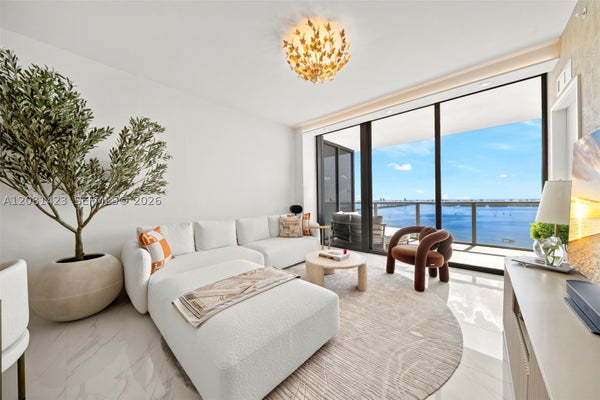 700 NE 24TH ST UNIT 4404, MIAMI, FL 33137 - Image b4f9e6ccf8f117bb8a9ea4079bc15ec3/2684071598