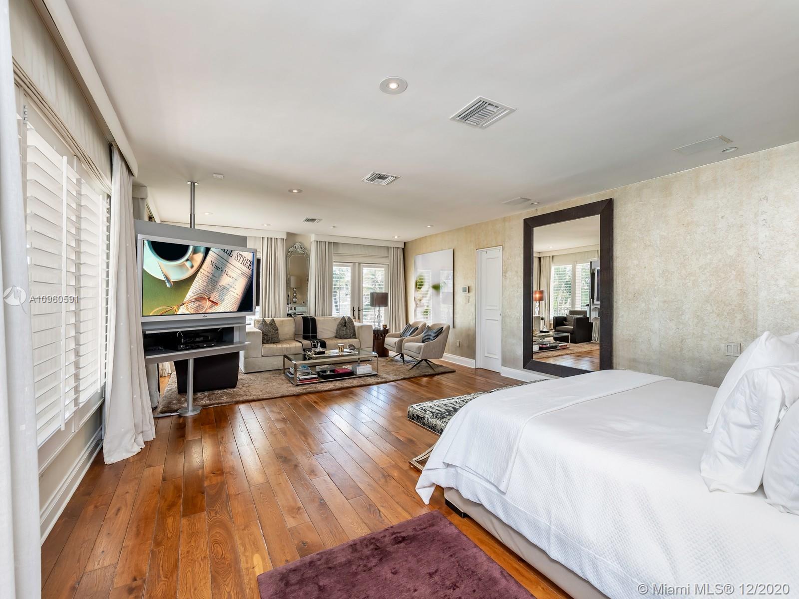 GABLES ESTATES NO 2 - Residential