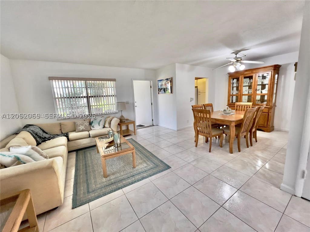 Photo of 501 Blue Heron Dr #121-A, Hallandale Beach, FL 33009 (MLS # A12052065)