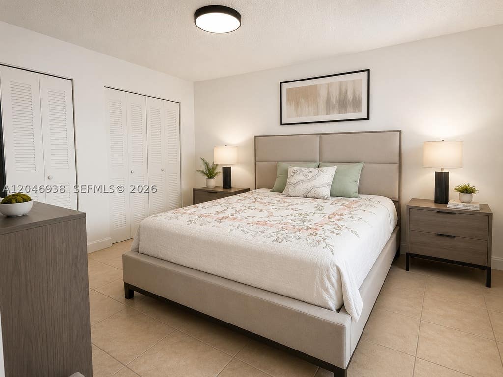 Photo of 430 S park RD #3-110, Hollywood, FL 33021 (MLS # A12046938)