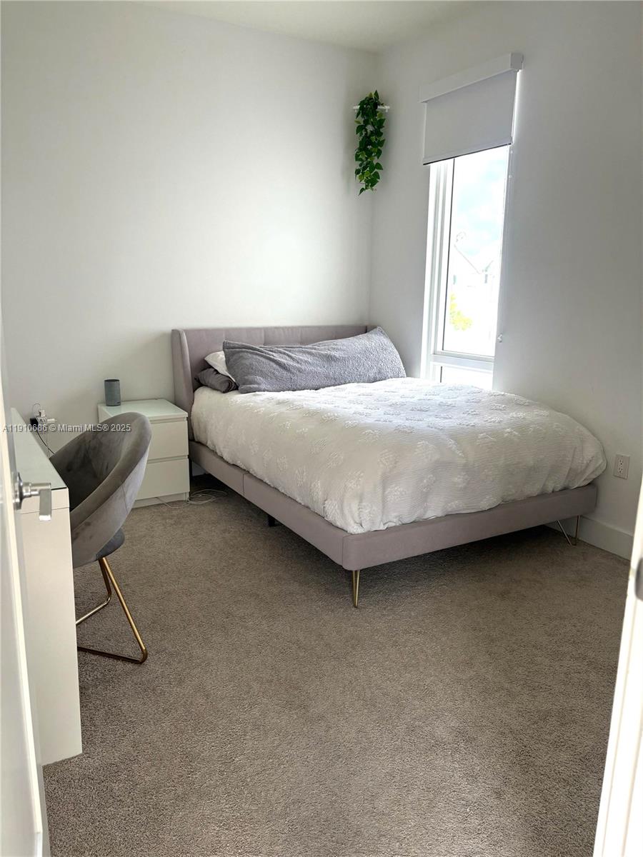 LANDMARK AT DORAL CONDO - Residential Lease