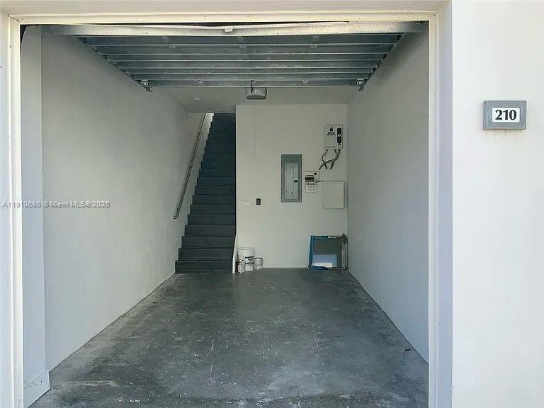 LANDMARK AT DORAL CONDO - Residential Lease